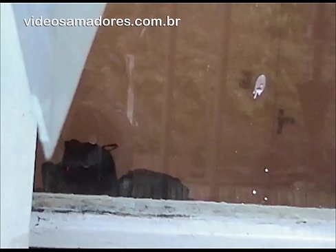 ❤️ Horny nga lalaki nga nagtan-aw sa iyang uyab uban sa laing lalaki, nagrekord og fuck video nga wala makadisturbo sa magtiayon Porn video sa amon ﹏