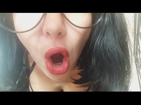 ❤️ Honey, dili ka pasudlon sa imong stepmom karon sa eskwelahan... I need you so much... Porn video sa amon ﹏