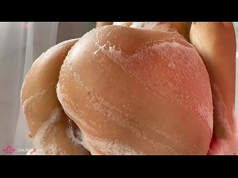 ❤️ Brunette Masturbates Pussy uban sa Vibrator sa Intense Orgasm sa Shower Porn video sa amon ﹏