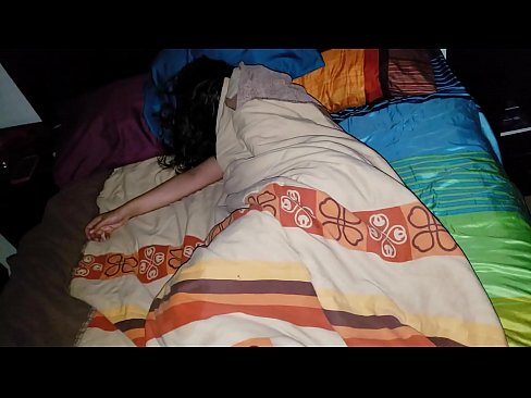 ❤️ Stepson nga gibadlong ang iyang batan-ong ina-ina samtang siya natulog. Porn video sa amon ﹏